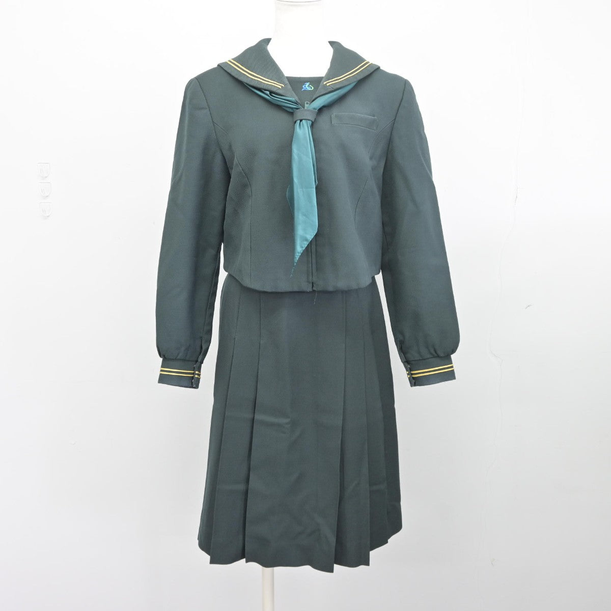 【中古】佐賀県 弘学館高等学校 女子制服 3点（セーラー服・スカート）sf038710