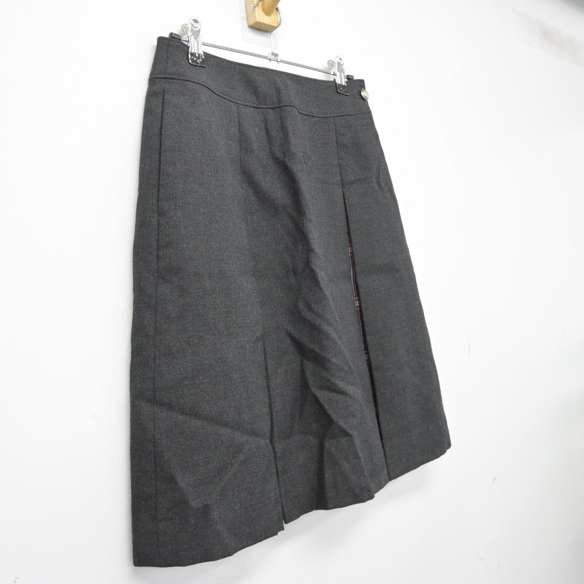 【中古】埼玉県 昌平高等学校 女子制服 3点（スカート・スカート）sf038755