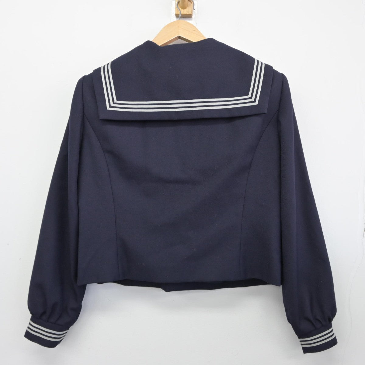 【中古】滋賀県 膳所高等学校 女子制服 3点（セーラー服・スカート）sf038858