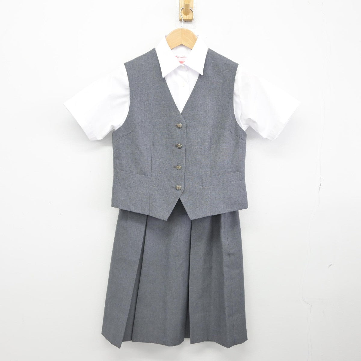 【中古】神奈川県 川崎市立南河原中学校 女子制服 3点（ベスト・シャツ・スカート）sf038880