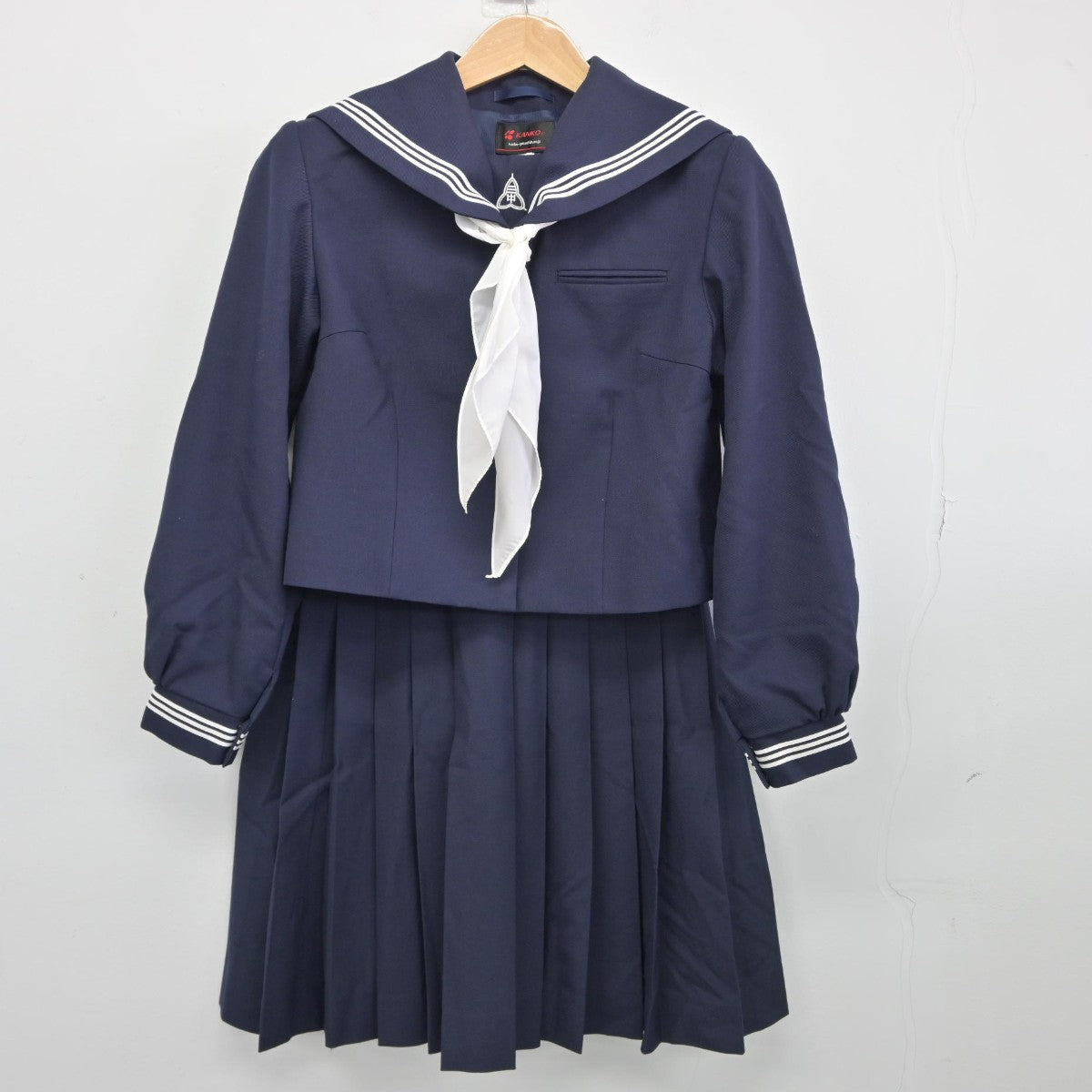 【中古】千葉県 木更津第三中学校 女子制服 3点（セーラー服・スカート）sf038908