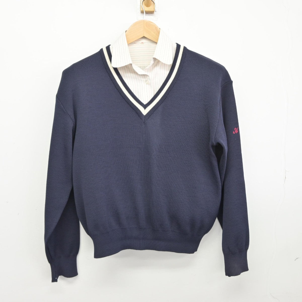 【中古】大分県 大分豊府高等学校 女子制服 2点（ニット・シャツ）sf038995