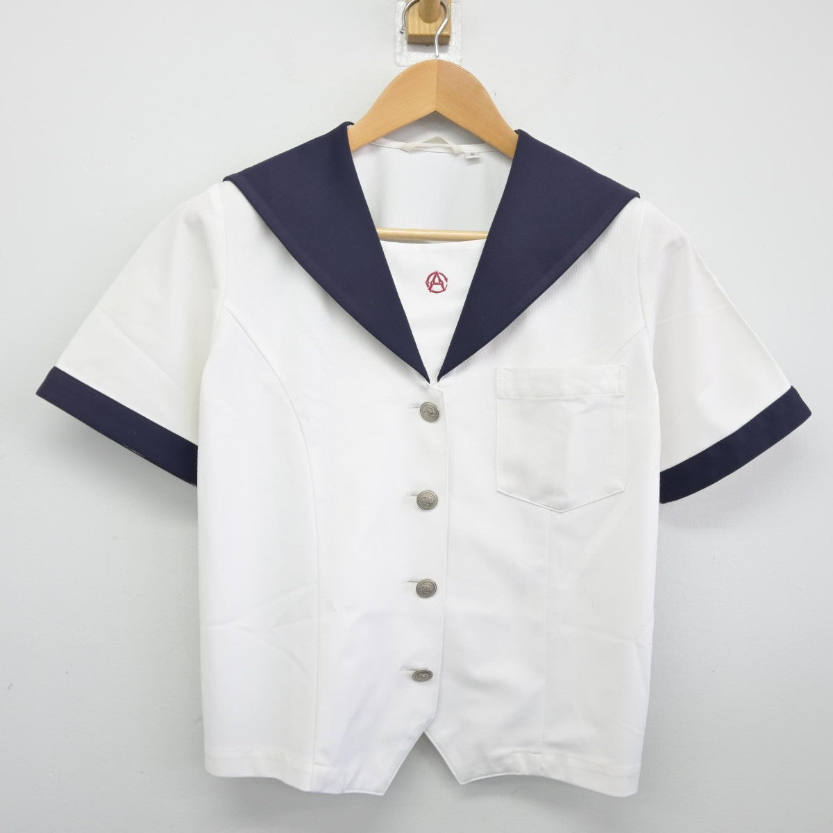 【中古】愛知県 名古屋商業高等学校 女子制服 2点（シャツ・セーラー服）sf039060