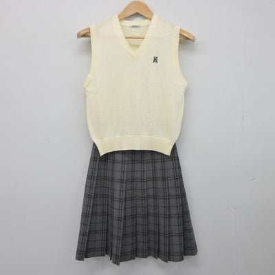 【中古】東京都 開進第三中学校 女子制服 2点（ニットベスト・スカート）sf039255