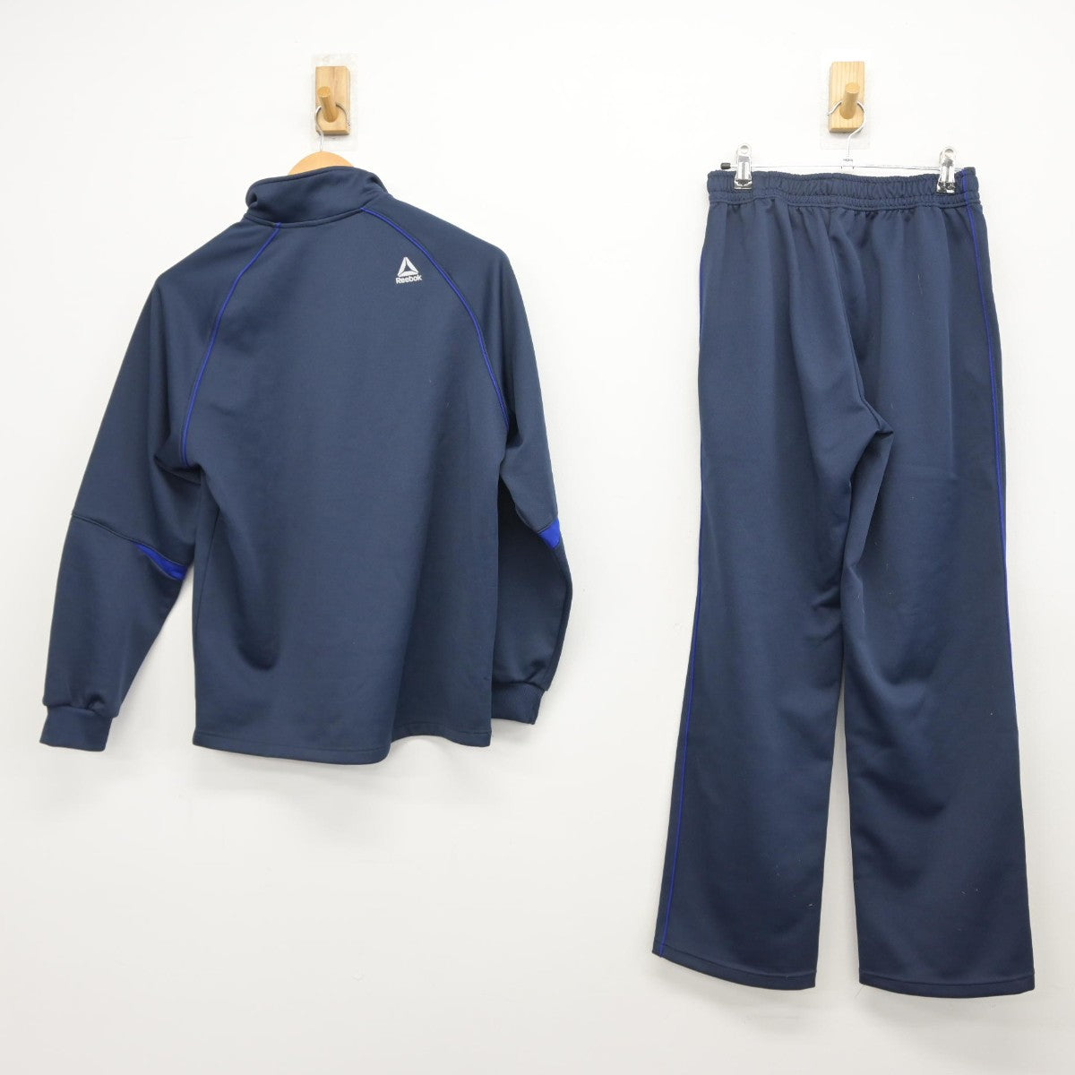 【中古】大分県 津久見高等学校 女子制服 2点（ジャージ 上・ジャージ 下）sf039261