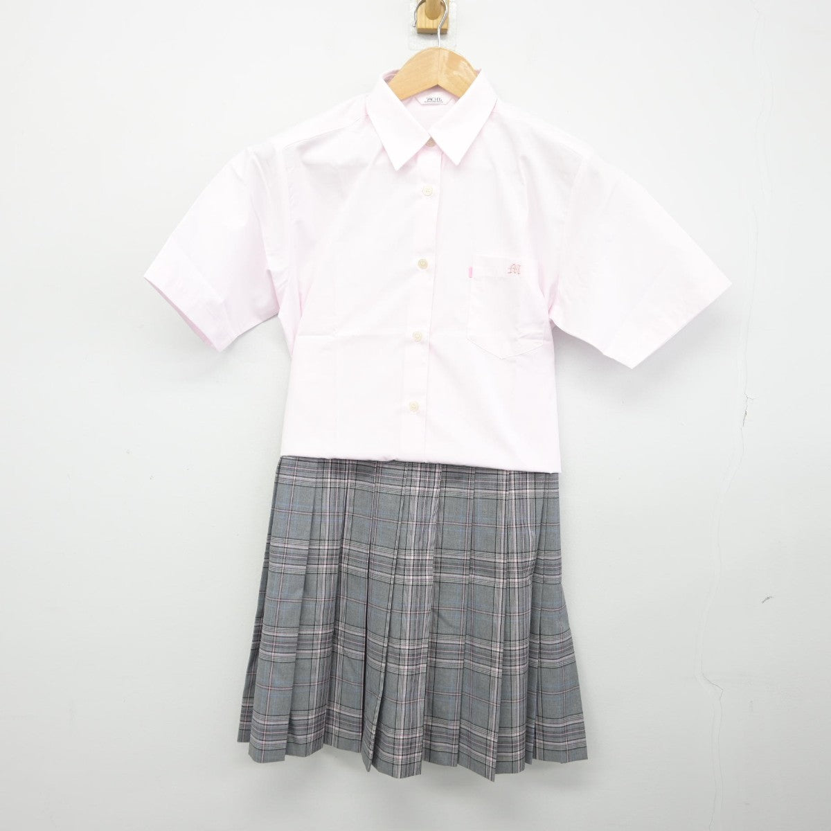 【中古】東京都 目黒学院高等学校 女子制服 4点（シャツ・スカート）sf039342