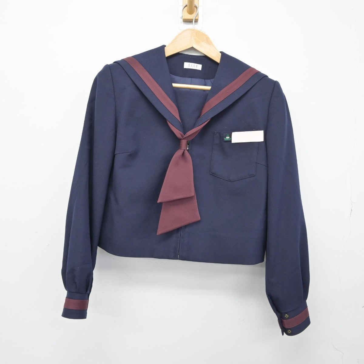 【中古】山梨県 甲府市立北東中学校 女子制服 3点（セーラー服・スカート）sf039352