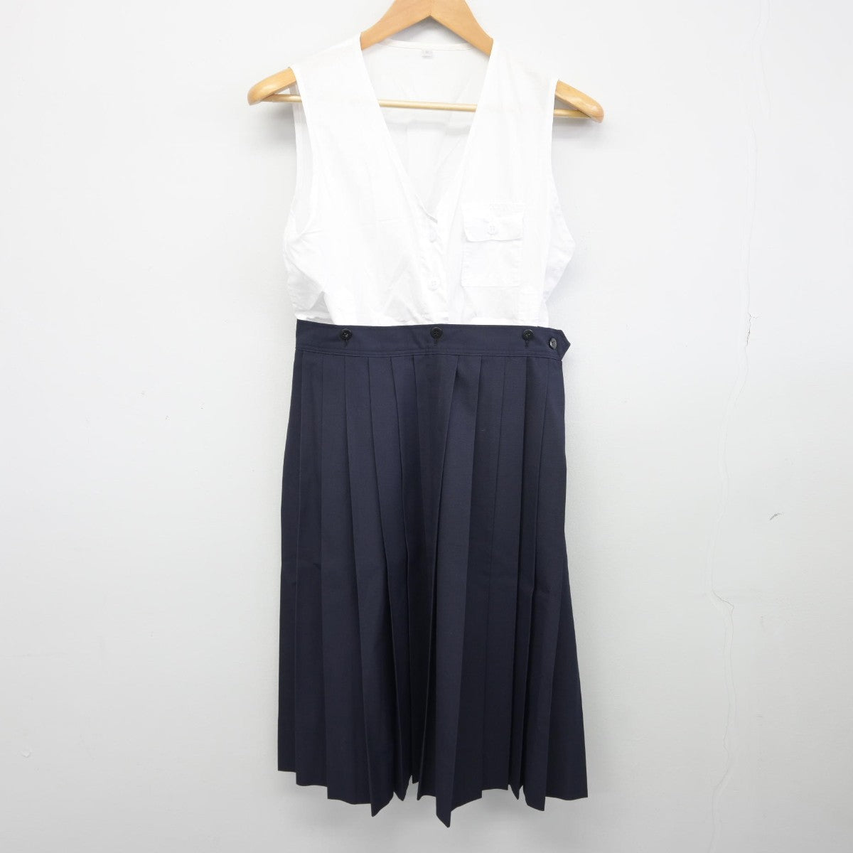 【中古】兵庫県 武庫川女子大学附属高等学校 女子制服 2点（セーラー服・スカート）sf039388