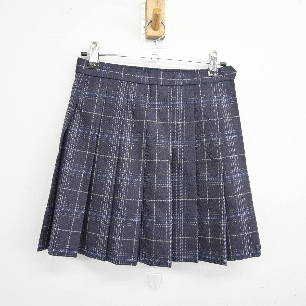 【中古】千葉県 不二女子高等学校 女子制服 2点（ニット・スカート）sf039409