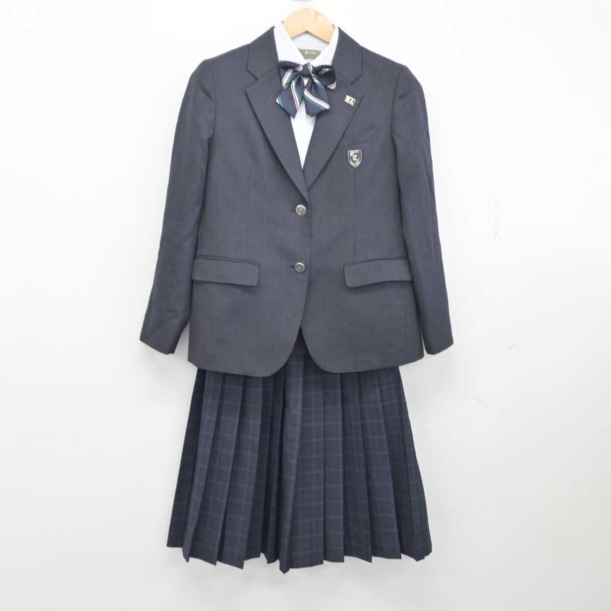 【中古】東京都 立石中学校 女子制服 4点（ブレザー・シャツ・スカート）sf039438