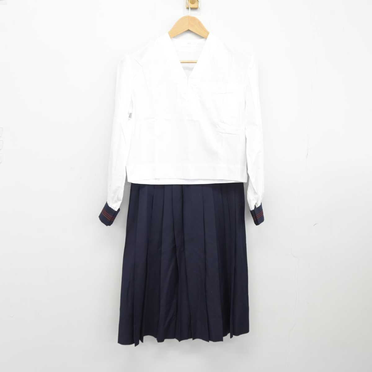 【中古】東京都 松蔭学園 松蔭中学校 女子制服 2点（シャツ・スカート）sf039445