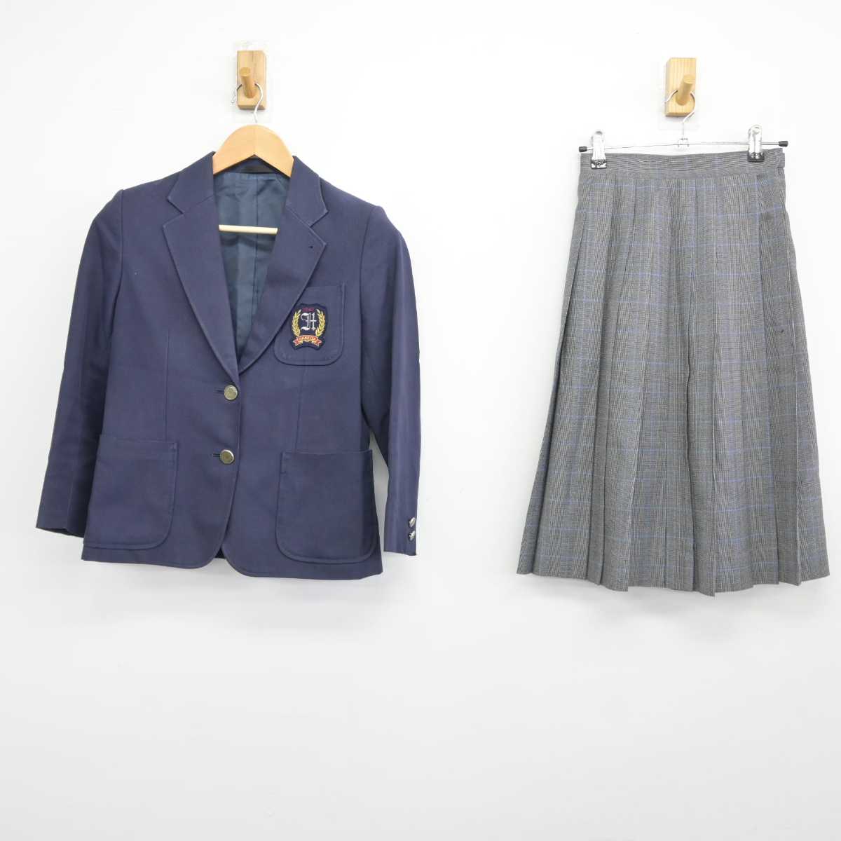 【セールHOT】東京都 上祖師谷中学校 女子制服 2点（ブレザー・スカート）sf001761 学生服