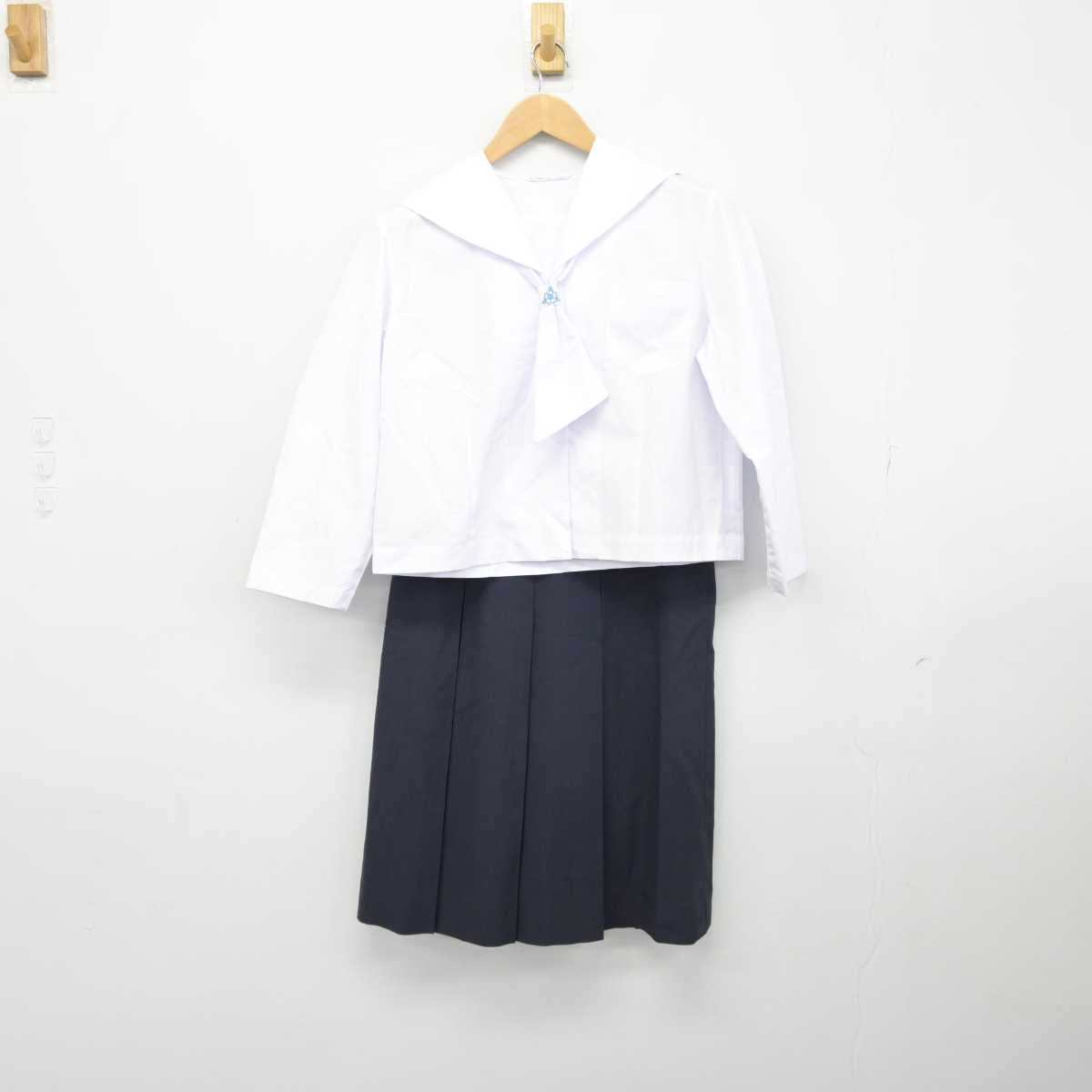 【中古】福島県 二本松第三中学校 女子制服 5点（セーラー服・スカート）sf039509