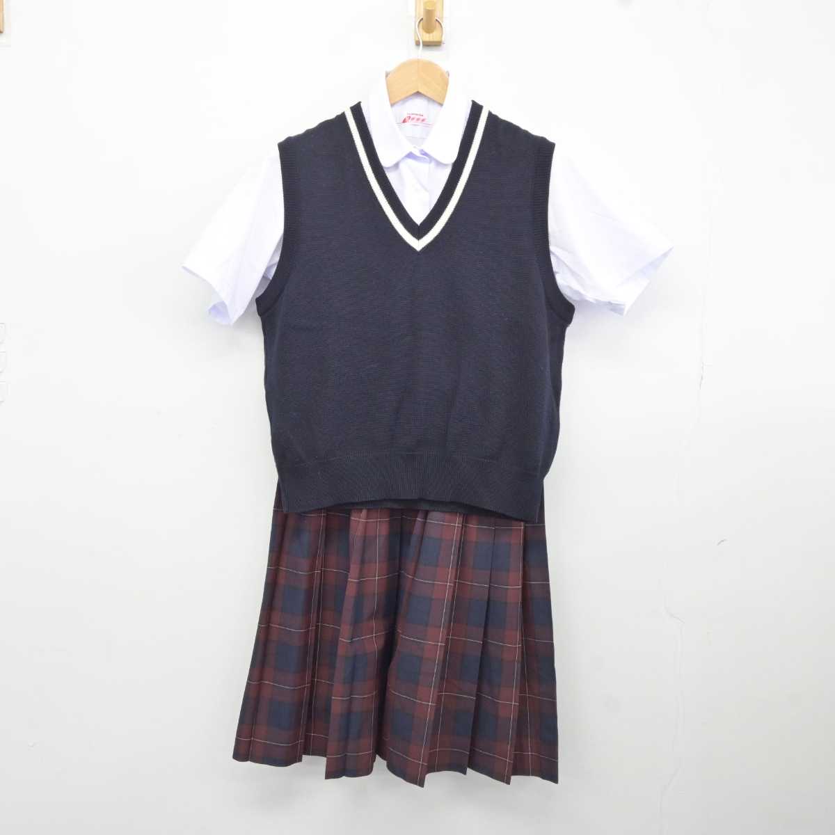 【中古】秋田県 城南中学校 女子制服 3点（ニットベスト・シャツ・スカート）sf039825